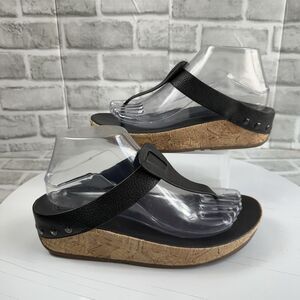 Fitflop Ibiza Women's Size 7 Black Leather & Cork Thong Sandals with Studs